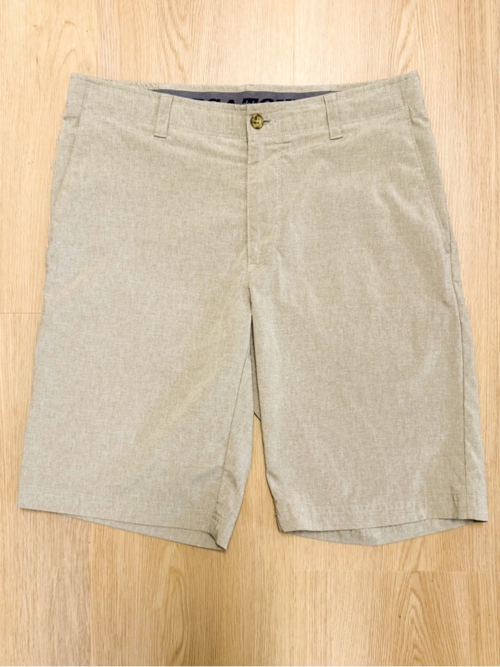 PGA Tour Golf Beige Khaki Heather Flat Front Performance Shorts 9.5 inseam 32